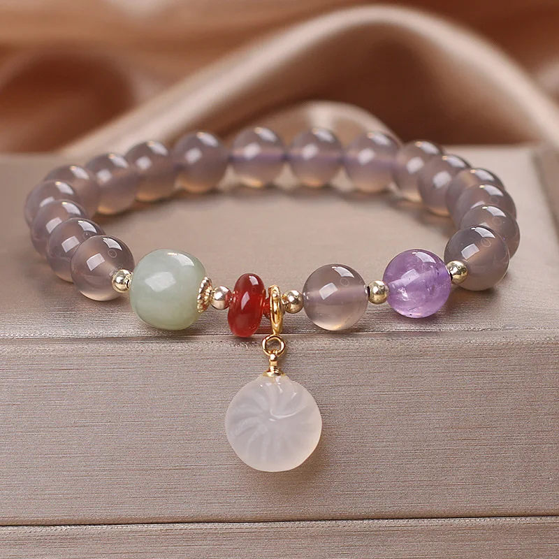 

Natural Grey Agate Beaded Bracelet with Chinese Style Dumpling Jade Pendant for Women Gifts