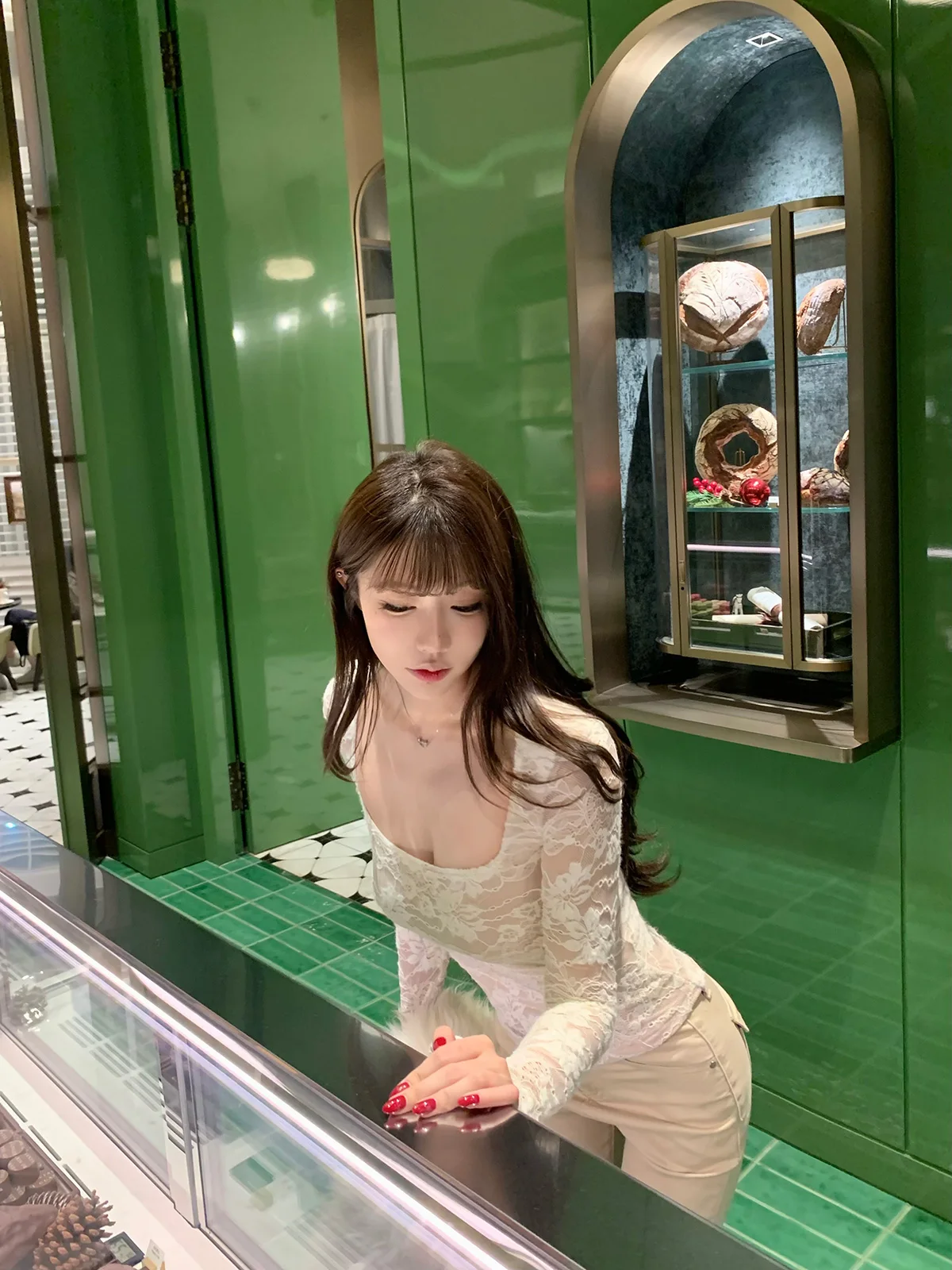 

Женский сексуальный кружевной топ Liuu с длинным рукавом, квадратным вырезом, утягивающий, из полиэфирного волокна, для повседневной носки, зимний, модный