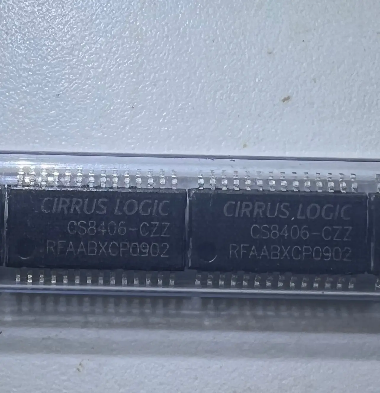 5 ~ 10 قطعة/الوحدة CS8406 CS8406-CZZ CS8406CZZ TSSOP مصريات الأصلي شحن مجاني