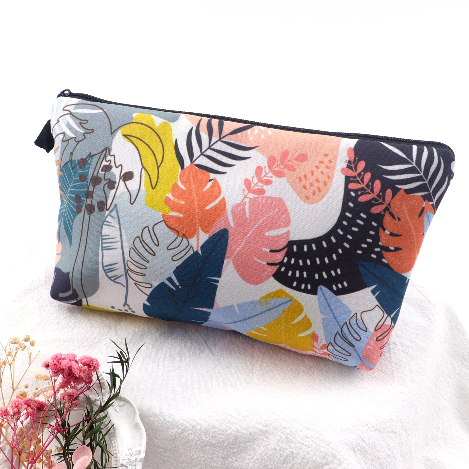 

Minimalist Style Leaves Cosmetics Bag Storage Organizer Zipper Portable Makeups Bags Cosmetic Pouch Travel Makeup Accessory