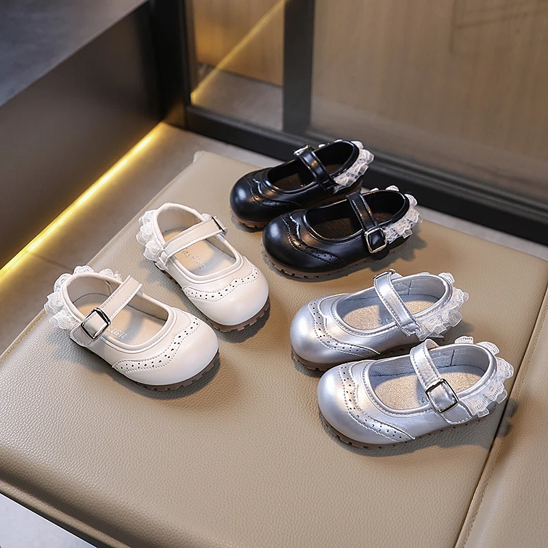 

2025 г., модная обувь для девочек, осенняя новая детская кожаная обувь, простая повседневная обувь на плоской подошве для девочек, нескользящая универсальная детская обувь для выступлений