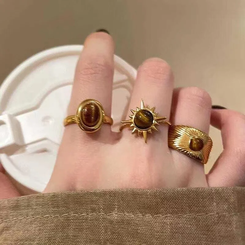 Vintage Braune Steinringe für Frauen Sonnengoldfarben Unregelmäßige Öffnung Verstellbarer Fingerring Party Ästhetischer Schmuck Geschenk