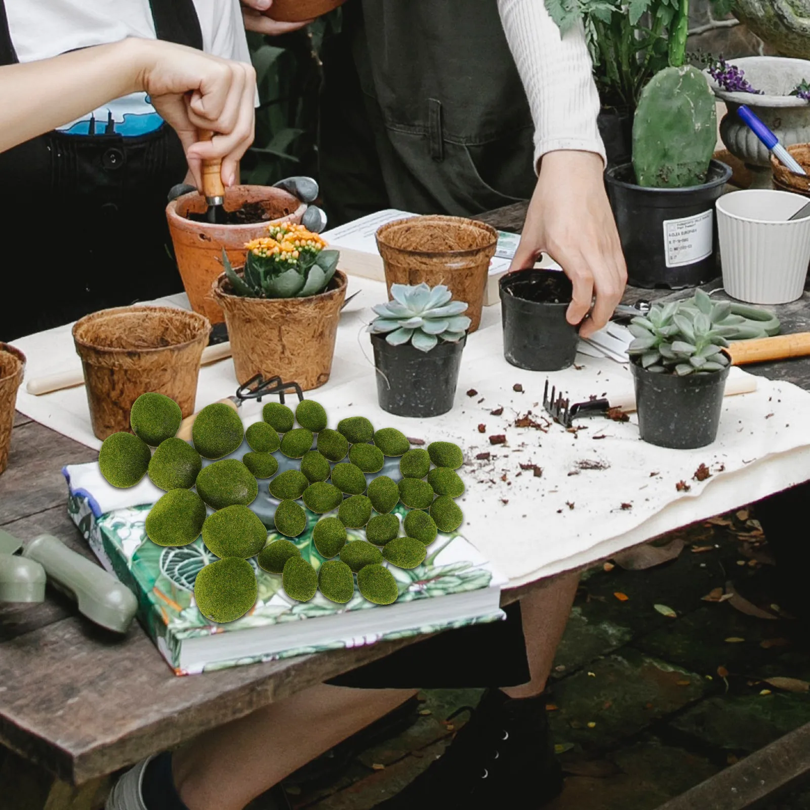 

38Pcs Simulation Moss Stone Ornament Fake Mossy Stone Decor Landscape Scene Garden Decoration Scene Decor Landscaping Adornment