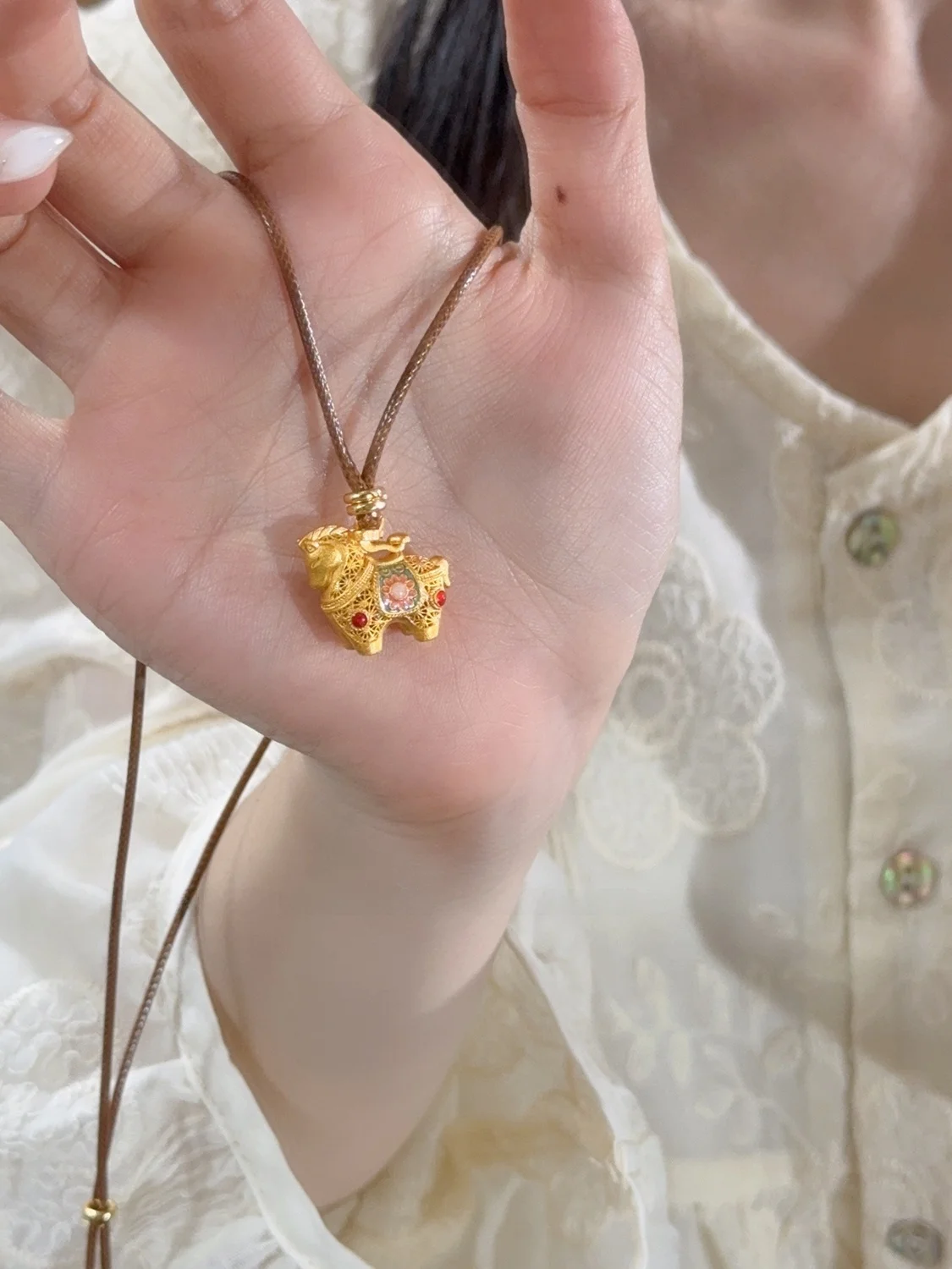 ciondolo-in-argento-puro-9999-anni-ricamo-nelace-catena-maglione-cinese-sle-piccolo-fascino-gioielli-faionable