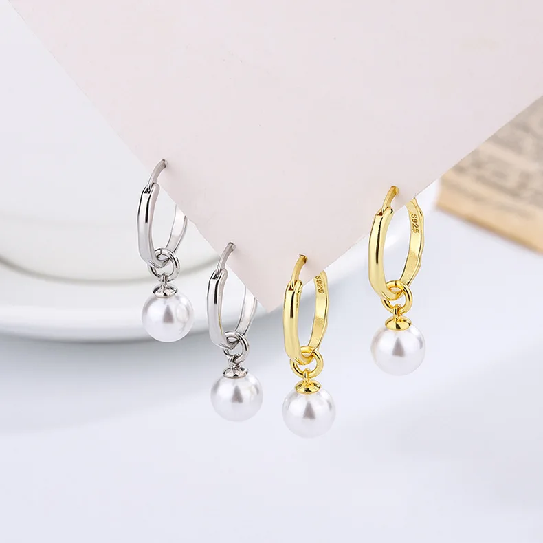 Fashion New Hot Sell 925 Sterling Silver Circle Earrings for Women Pearl  Hoop Initial Earrings