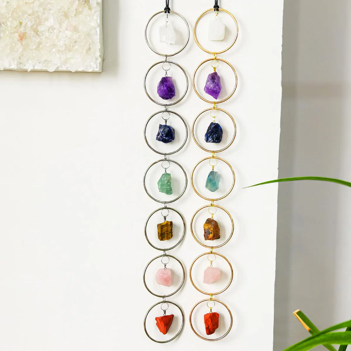 1pc Natürliche Kristall Sieben Chakren Rohstein Edelstein Kristall Stein Dekorative Hängende Ornament Lebensbaum Hängen Wand