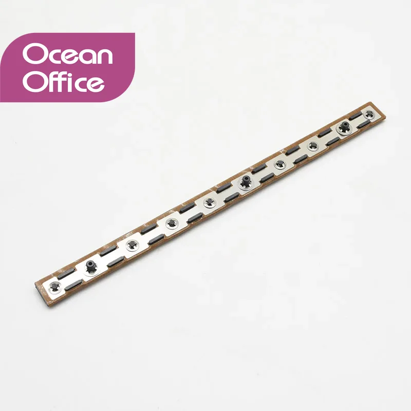 

FK-1150 302RV93050 Держатель масляной накладки для Kyocera M2040 M2135 M2235 M2540 M2635 M2640 M2735 M2835 P2040 P2235 P2335