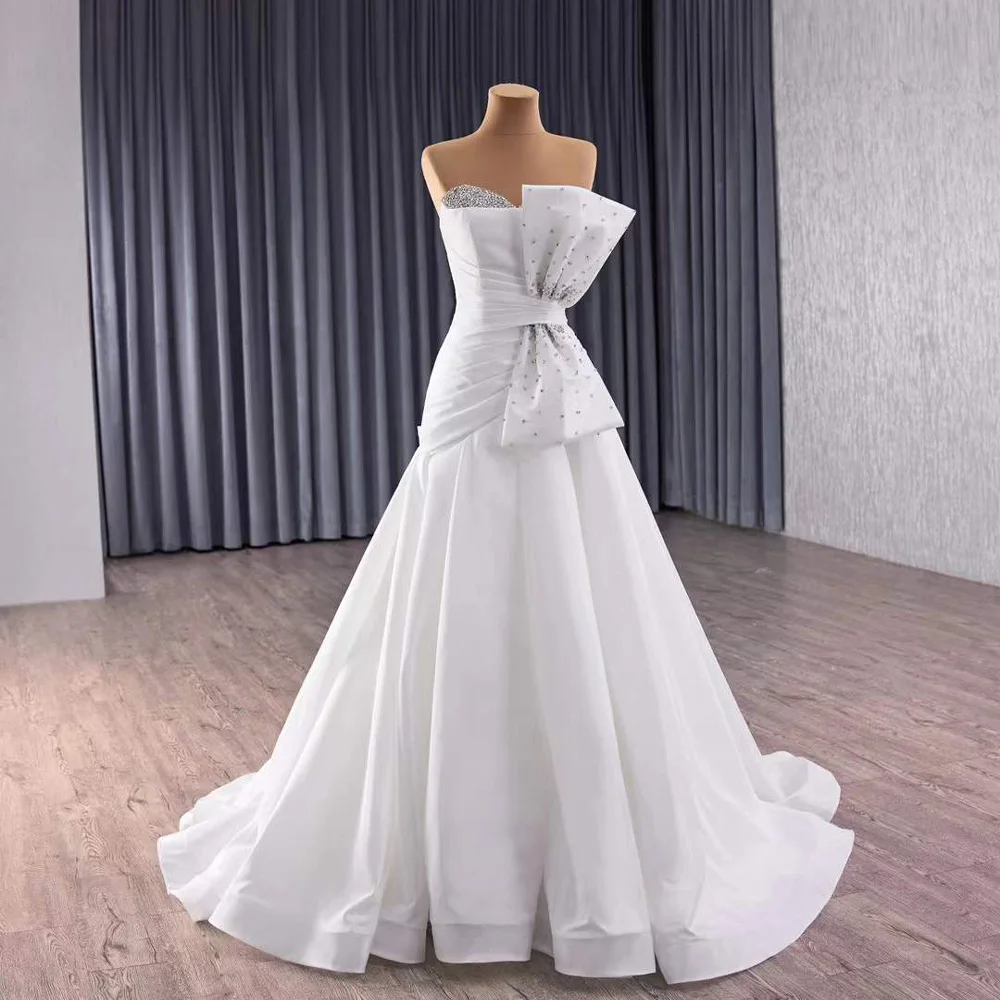 Customized Sweetheart Sleeveless Lace Up Back Wedding Dresse Crystal Ruched Bow Wedding Dress Luxo