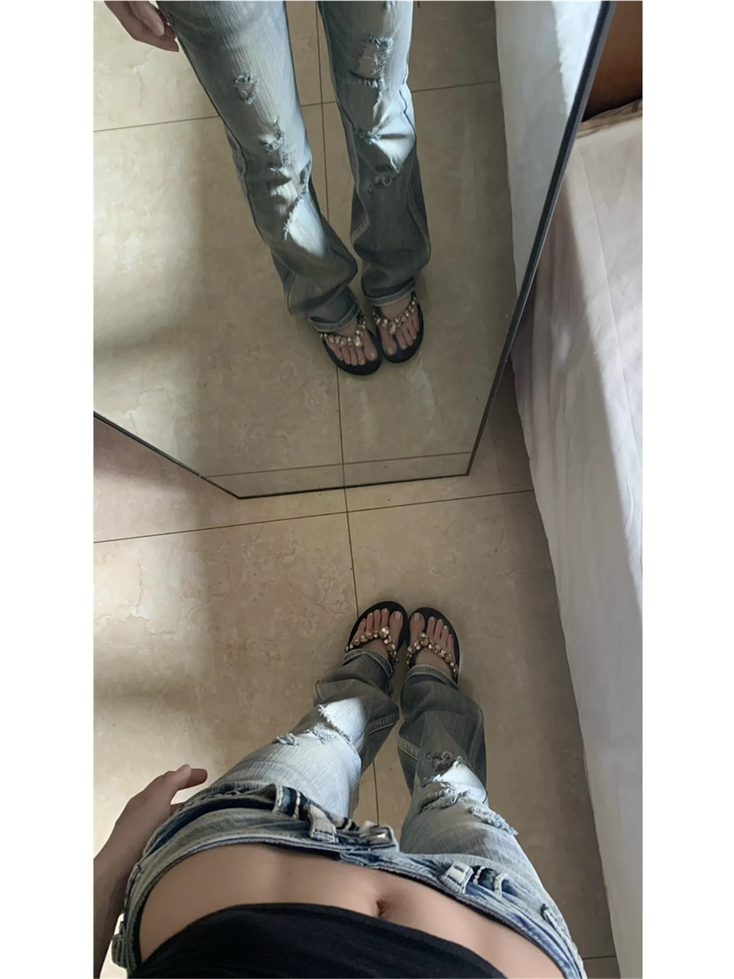 Retro Spicy Girl Style Distressed Micro Flare Denim Jeans Women's Summer Slimming Long Hole Low Waist Pants American Style So...