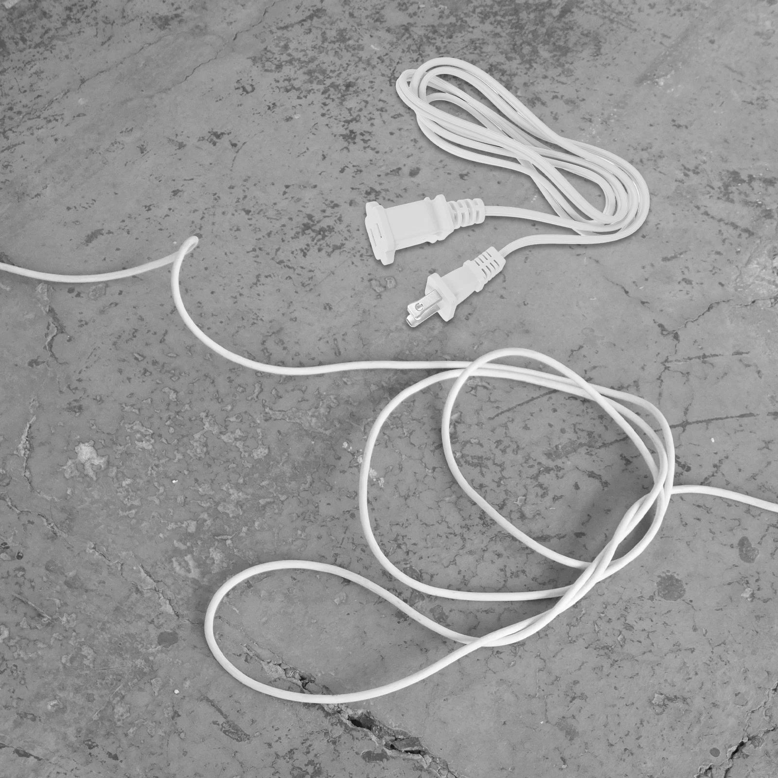 

1.5M Power 2 Prong Extension Cord Cable 10A 18Awg 2-Prong Plug Dual Outlet Black Extension Cord For Workshop Home Office