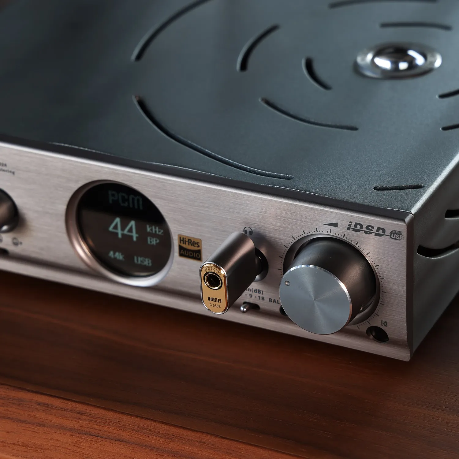 DD ddHiFi DJ65B(AL) adattatore Audio da 6.35mm maschio a 4.4mm femmina per dispositivi amplificatore Desktop con porta di uscita da 6.35mm