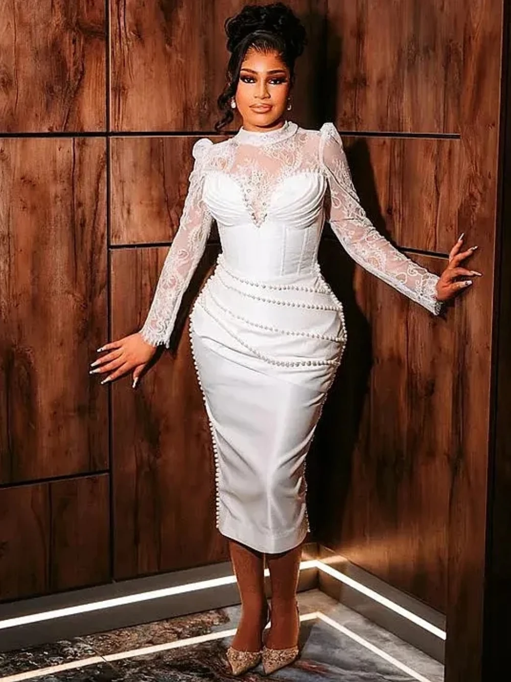 

Customized Luxurious Mermaid Lace Applique Pearl Wedding Dress With High Neck Tight Fitting Pleated And Sexy African Bridal gown