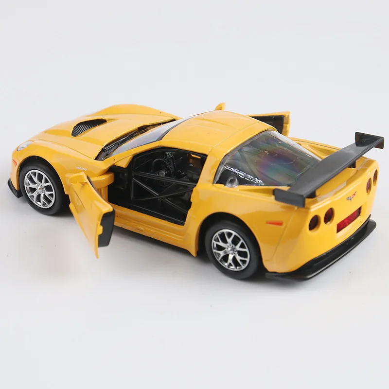 1/36 Chevrolet Corvette C6-R Toy Car Model For Children RMZ CiTY Diecast Racing Miniature Pull Back Collection Gift for Kid Boys