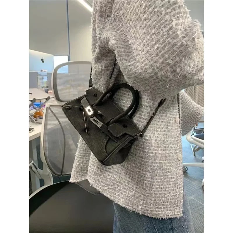 NicheIdle 스타일 일본 데님 패브릭 가방 2024 청소년 레저를위한 새로운 패션 어깨 Crossbody 캐주얼 핸드백 켈리 가방