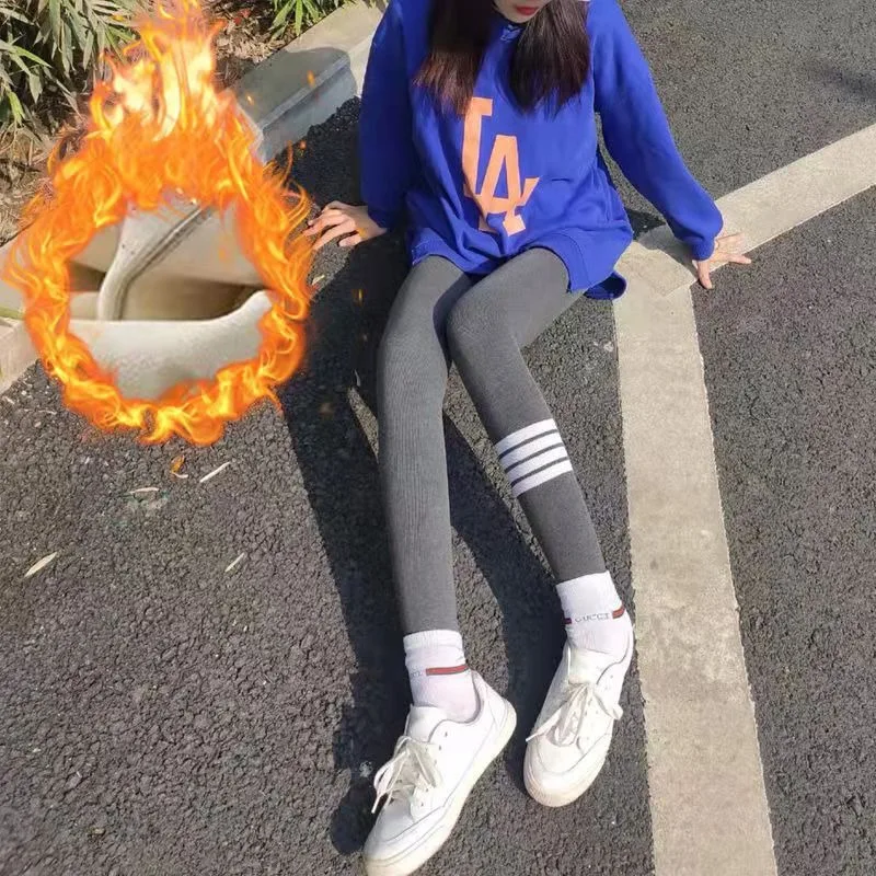 เลกกิ้งลายริบ 4 เส้น เอวสูง บุขนด้านใน สีเทา-ดำ สำหรับผู้หญิง ใส่ได้ทุกฤดู เหมาะสำหรับโยคะ ออกกำลังกาย และใส่ลำลอง