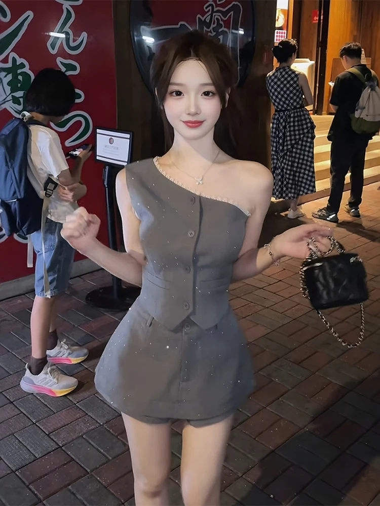 

Heavy Duty Rhinestone Shoulder Suit Vest High Waist Skirt Two Piece Set Women Summer Sexy Outfit Button Style Fashion