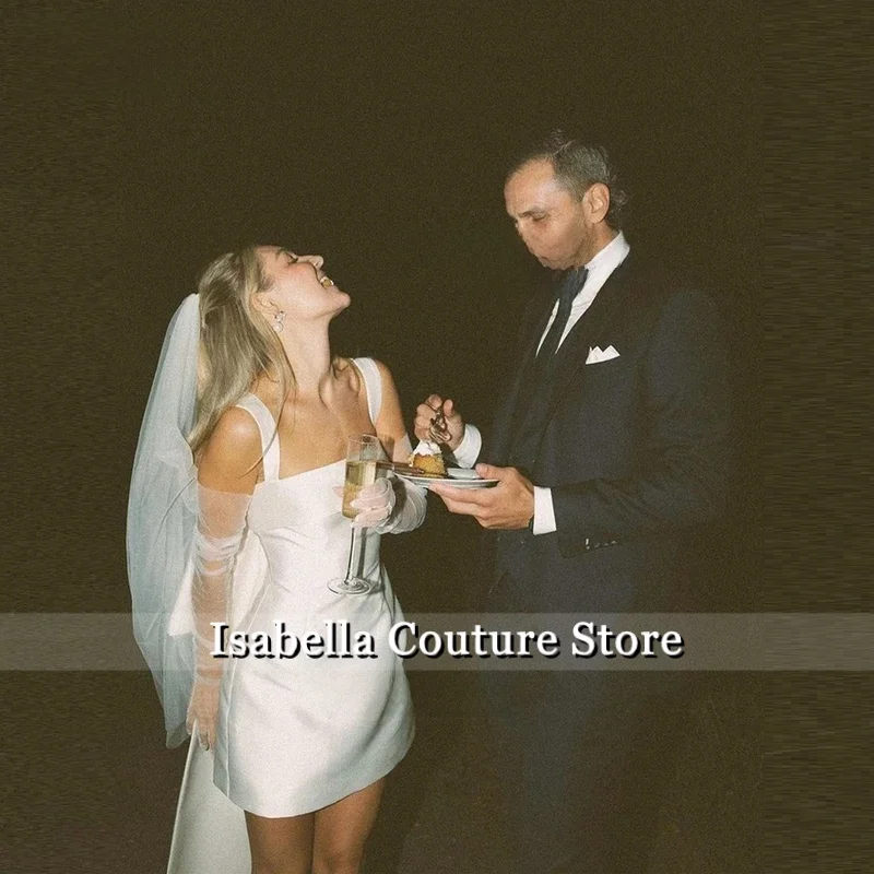 Simple White Satin Wedding Dresses Back Bow Sleeveless Short Bridal Gowns Spaghetti Straps Bride Gowns Formal Party Gowns