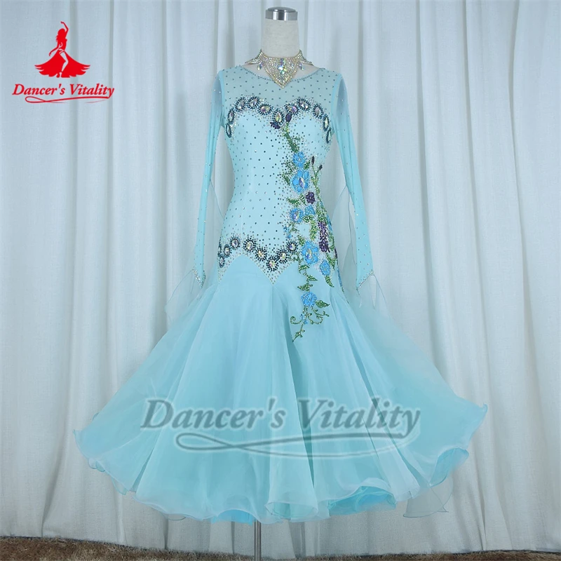 فساتين الرقص الاجتماعي القياسية باللون الأزرق الفاتح بأكمام طويلة من حجر AB للبالغين والأطفال فساتين الفالس فوكستروت أداء حيوية الراقصة