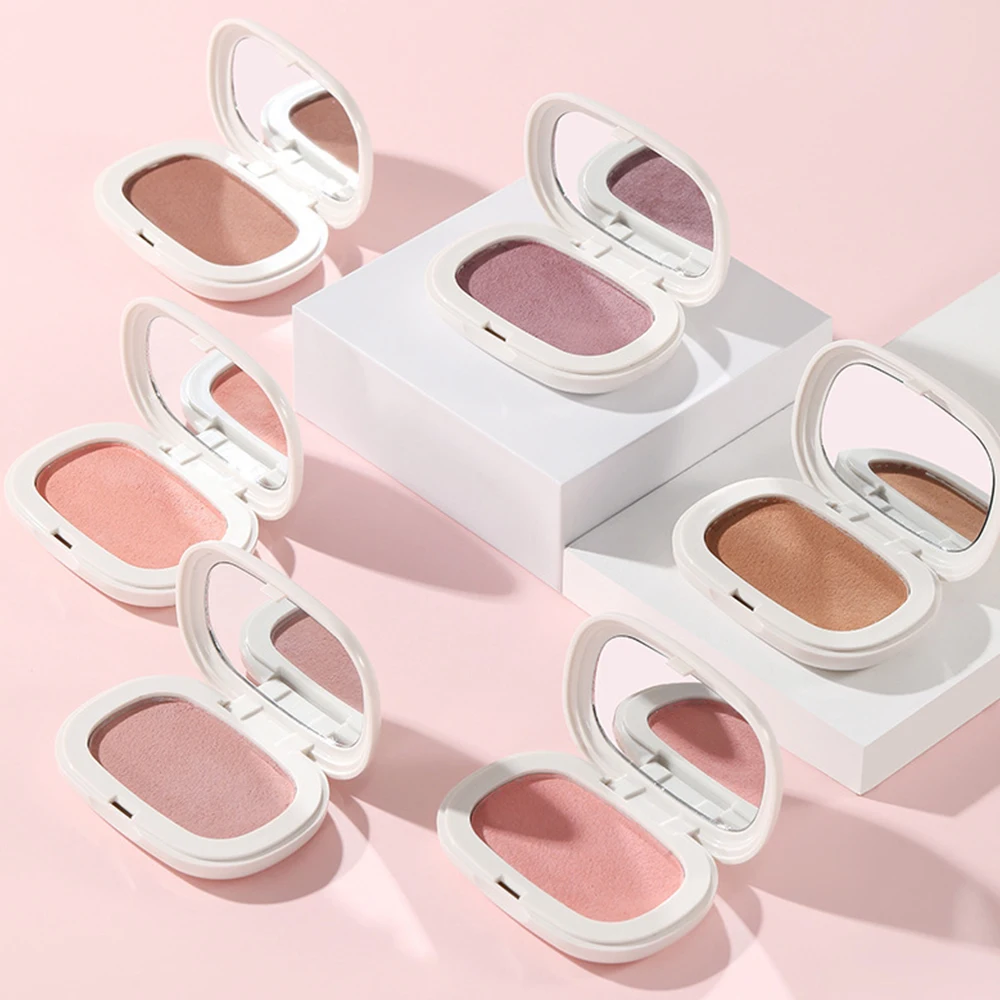 Blush monocolore Texture setosa Resa cromatica elevata Nessuna sensazione di polvere Bassa saturazione Crema fard opaca naturale a lunga durata