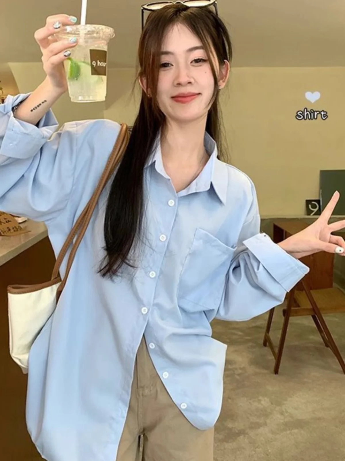 

Синяя повседневная свободная рубашка с длинным рукавом в корейском стиле для женщин, с воротником и пуговицами, для работы и повседневной носки, ветровка-куртка