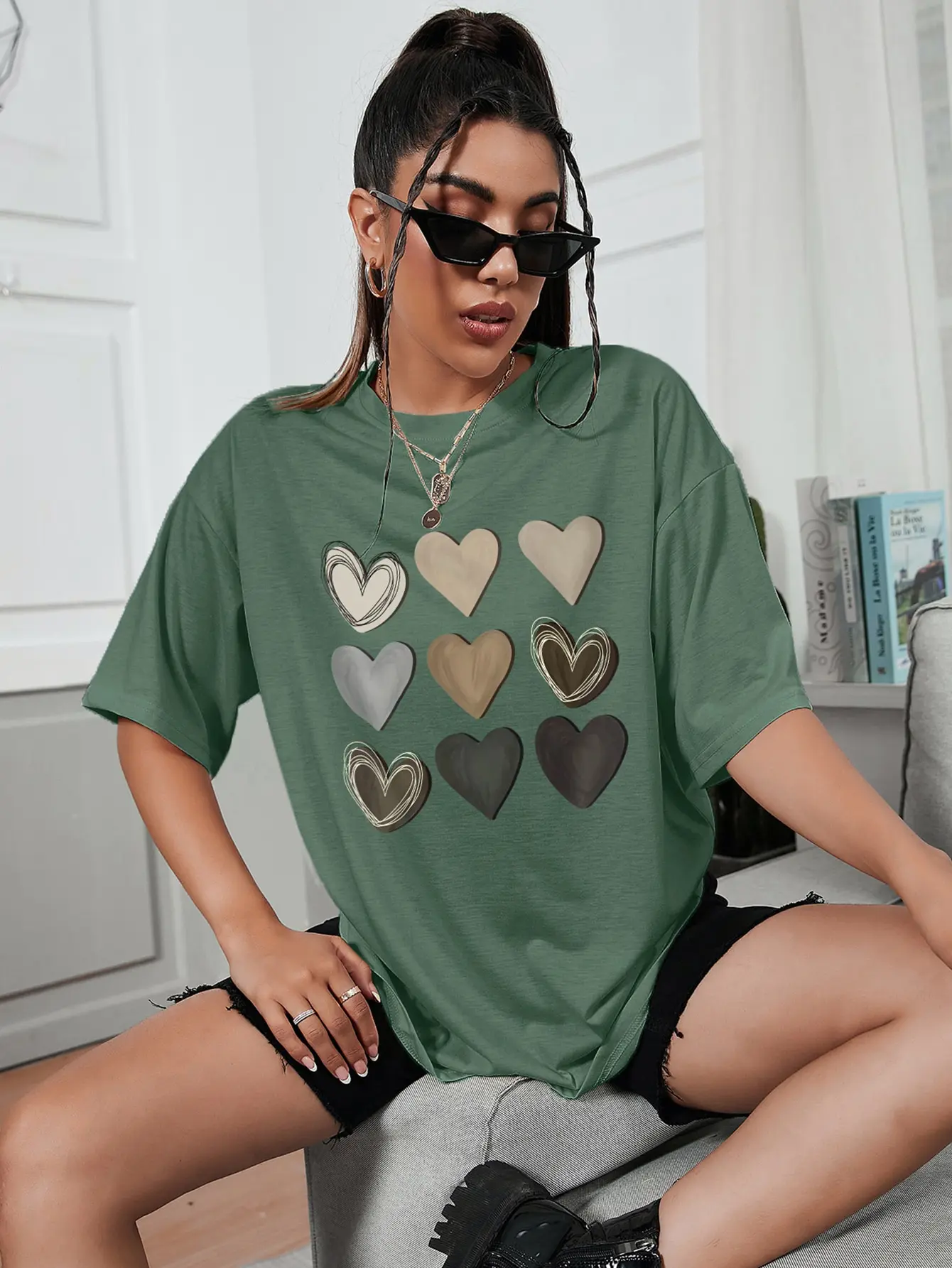 Camiseta de algodón con estampado de corazón de Graffiti Vintage, camisetas creativas individuales, camiseta informal de verano Harajuku, Camiseta deportiva de moda