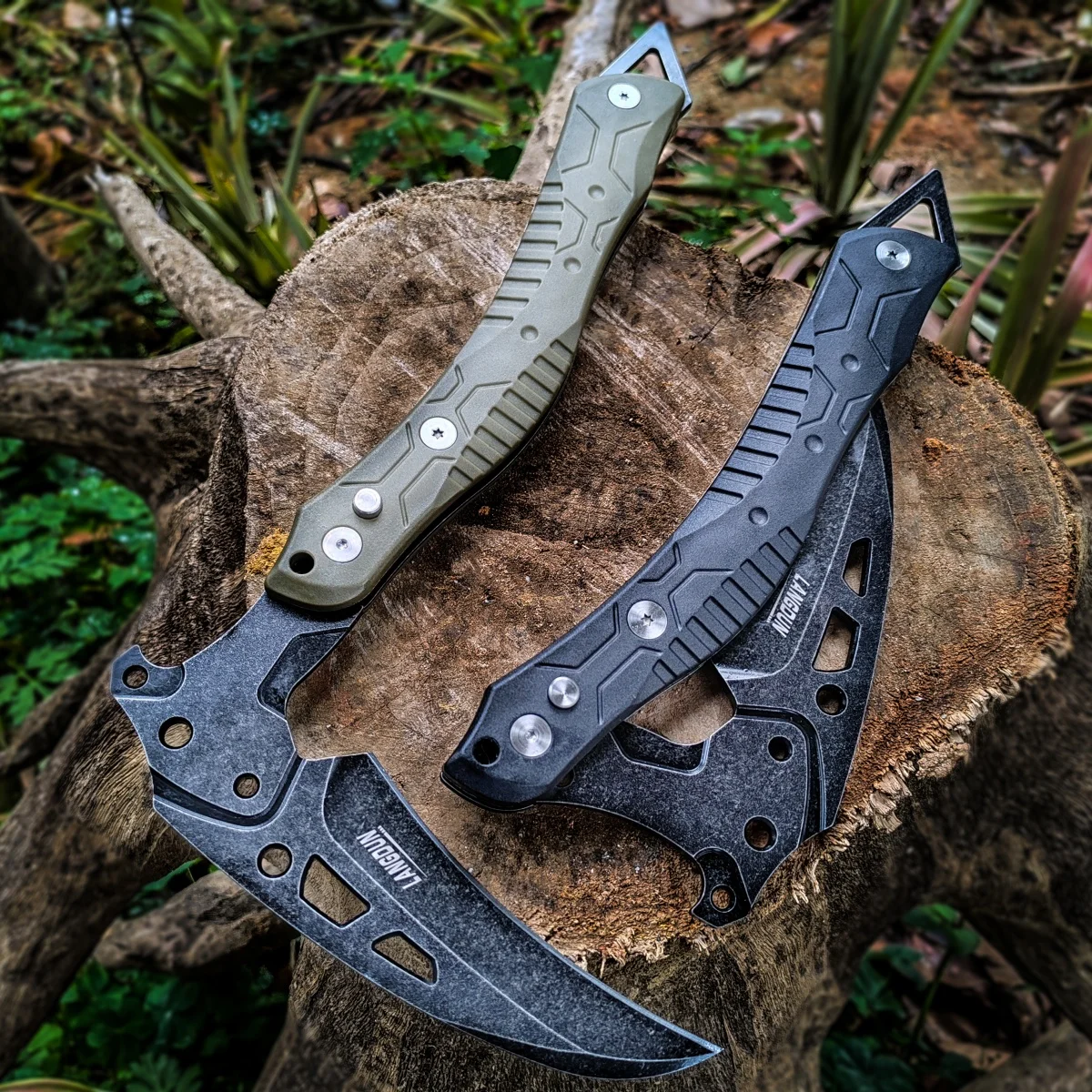 NEW Folding Multifunctional Tactical Mountain Axe Convenient Camping Axe Rescue Dual-Use Cut Down Outdoor EDC Tool