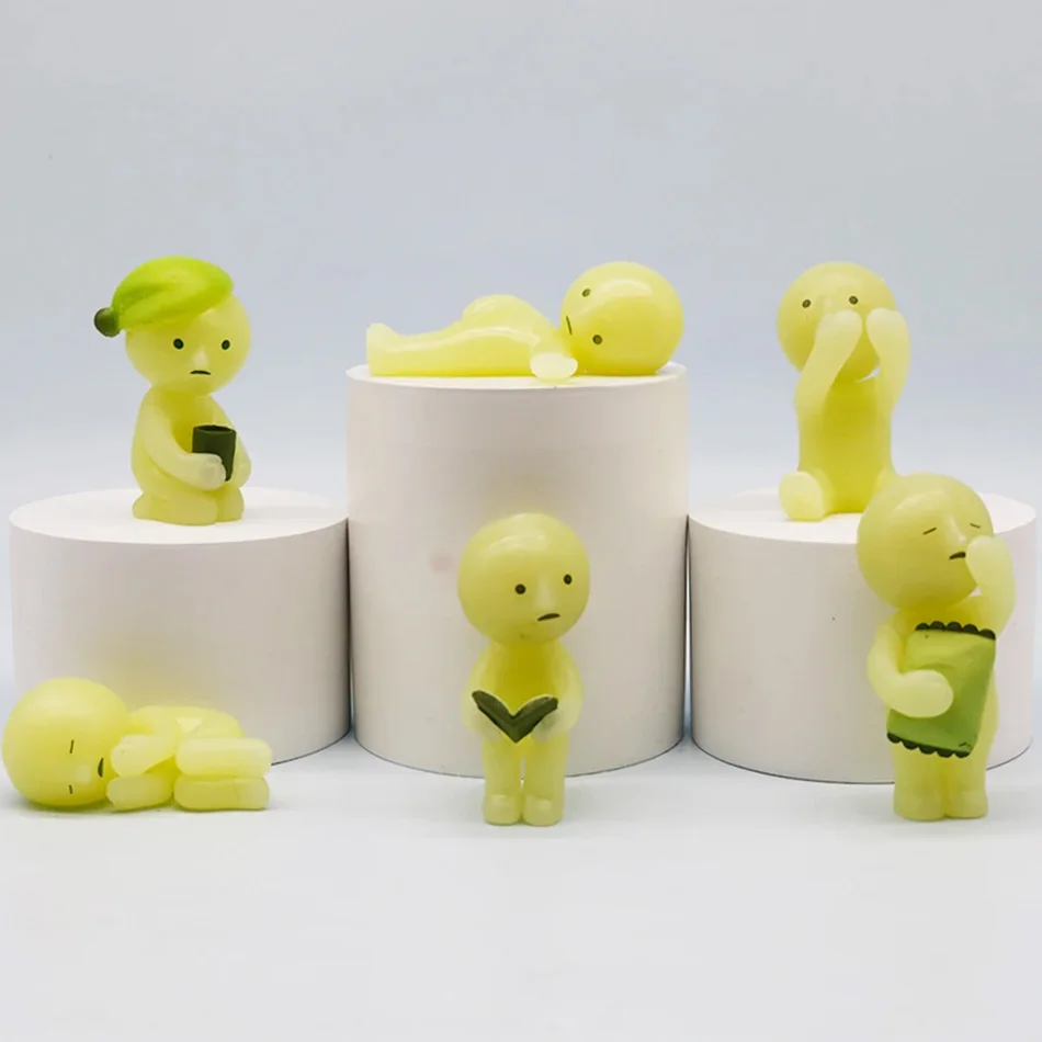 Quente fitness yoga banho quarto série bonito luminoso verde escuro boneca de ação dos desenhos animados desktop caixa cega modelo presente boneca presentes