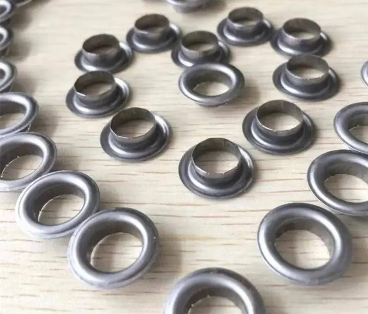 Portable Semi-Automatic Locking Eyelet Machine Accessories, Buckling Machine eyelets, 5.5/6/8/10/12mm Available 1000pcs