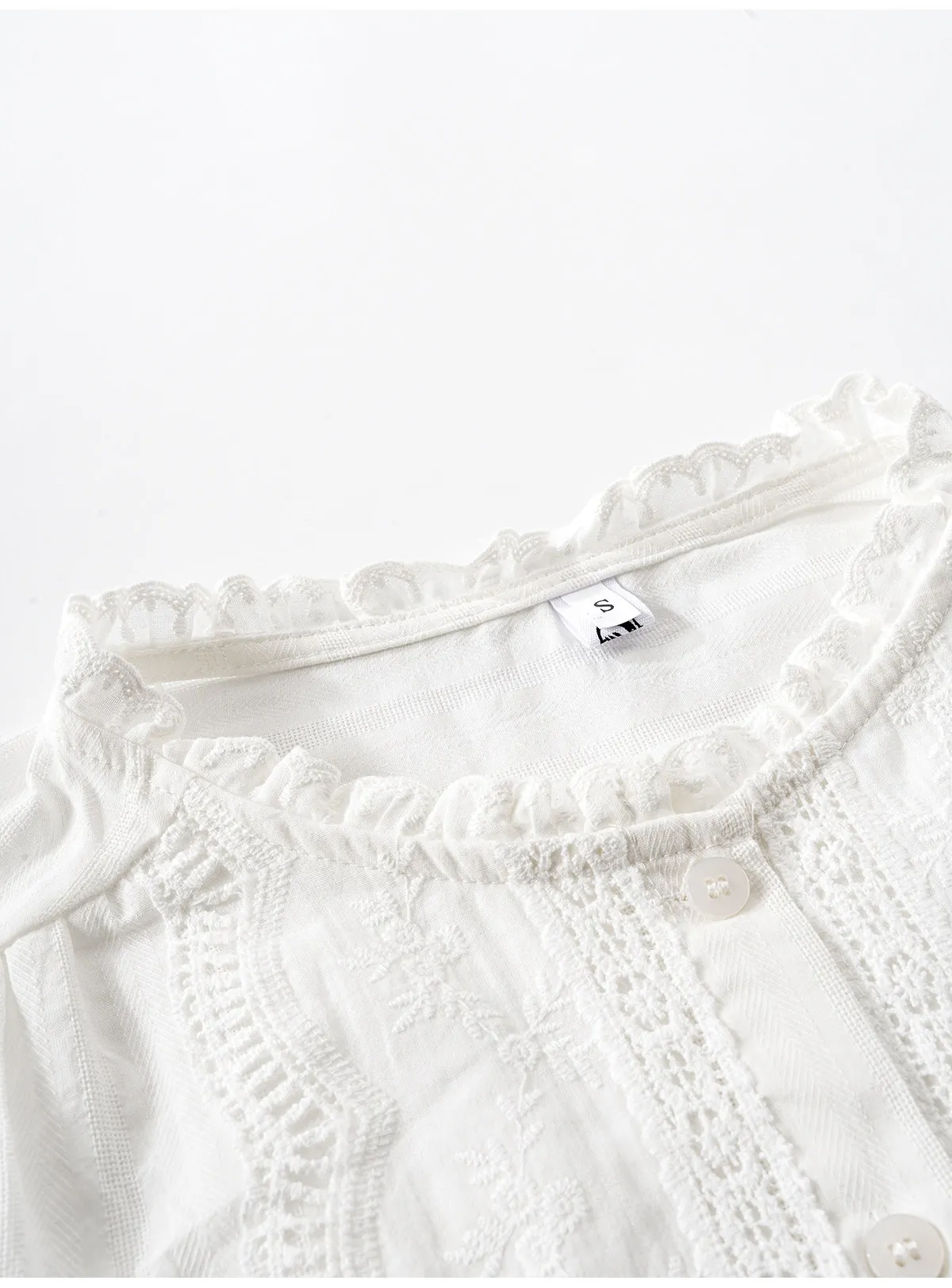 2026 Women French Vintage White Shirt Long Sleeve Blouse Design Lace Tops Loose Casual Mori Girl 2000s Aesthetic Trendy New In