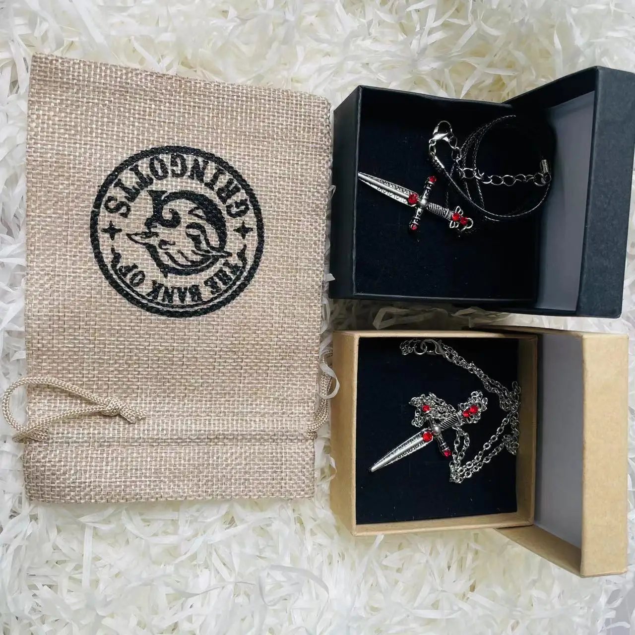 Coffret cadeau épée d'adrensword, collier pendentif, collier en cuir PU, collier à maillons de UL, accessoires de cosplay, Cos magiques, sac cadeau, 5 pièces