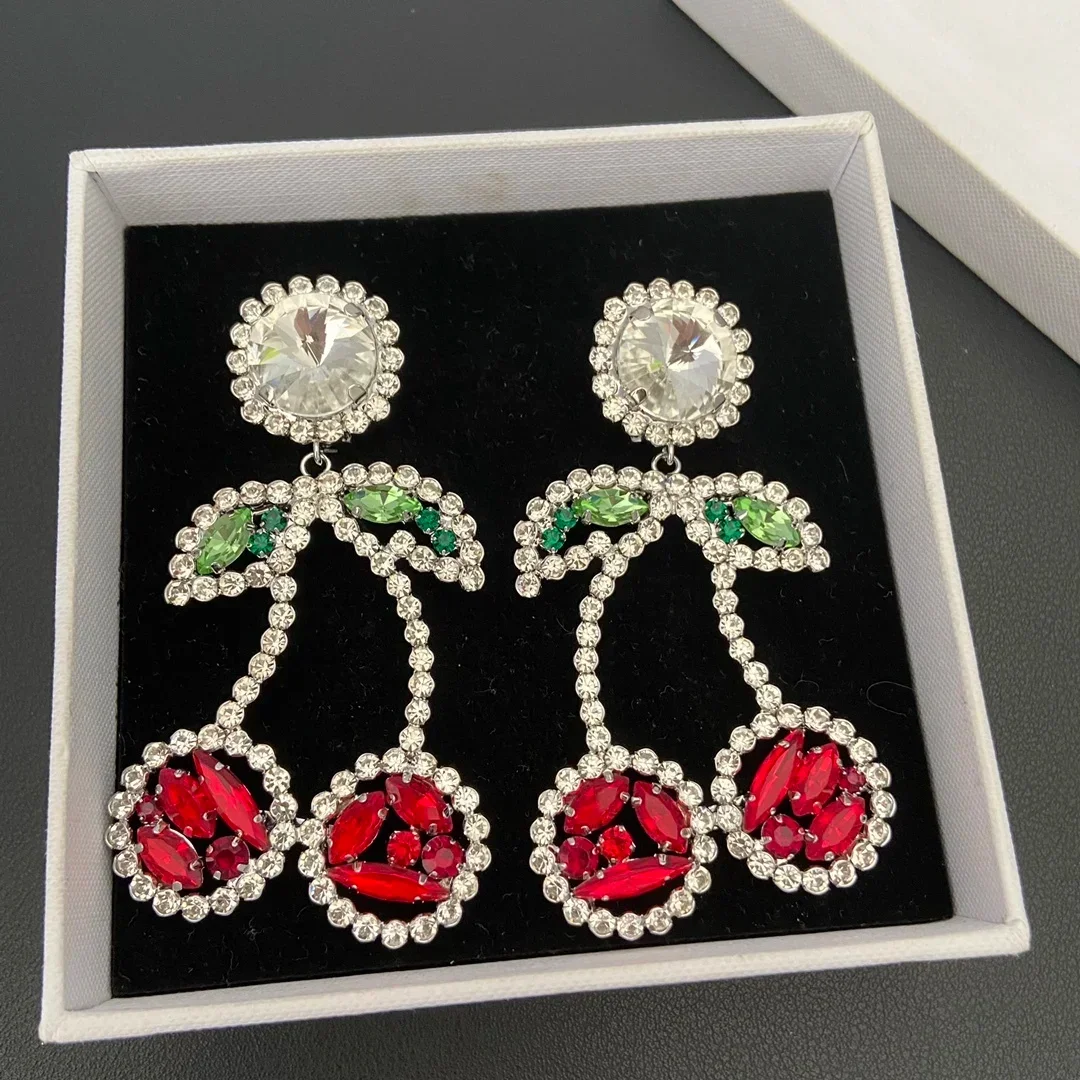 Fashion Designer Cherry Crystal Cowhide Luxury Necklace Ear Clip Women Top Quality Jewelry Trend