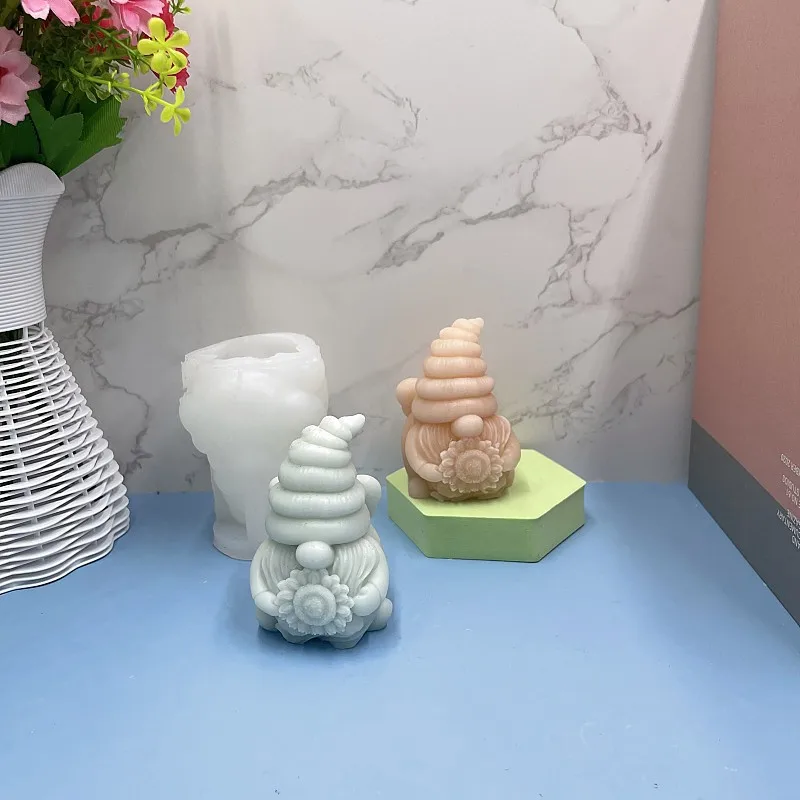 Aromatherapy Candle Dwarf Silicone Mold Baking Cake Plaster Home Decoration DIY Bouquet Silicone Mold for the Elderly