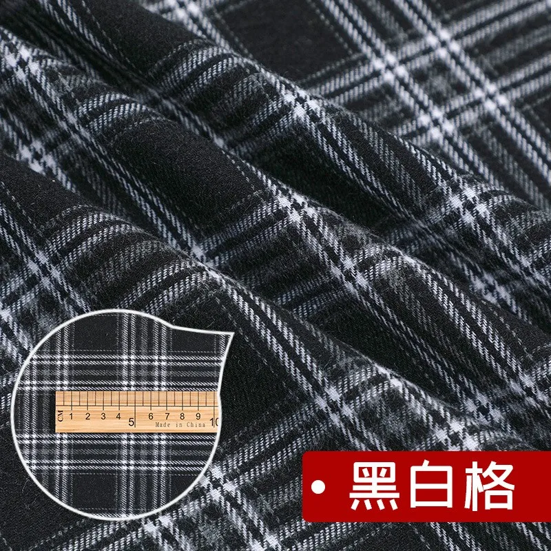 Hochwertiger schottischer Karo-Baumwollstoff zum Nähen von Damenröcken für Herbst und Winter, Tartan-Designerstoff, halber Meter. – Detail 8