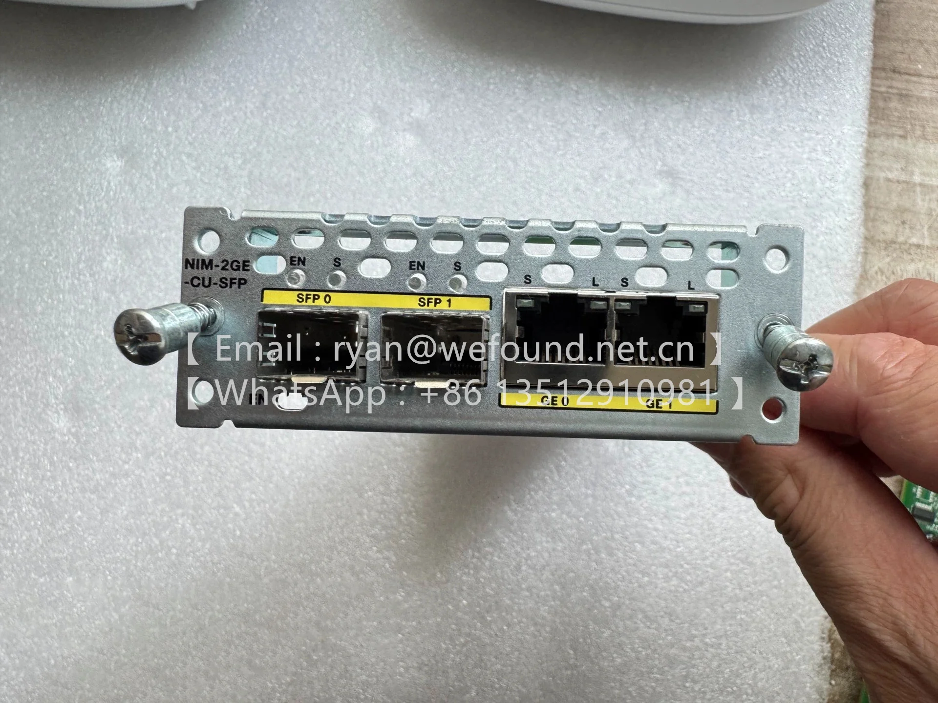 NIM-2GE-CU-SFP Gigabit Ethernet de 2 portas, GE/SFP de modo duplo, módulo de interface de rede