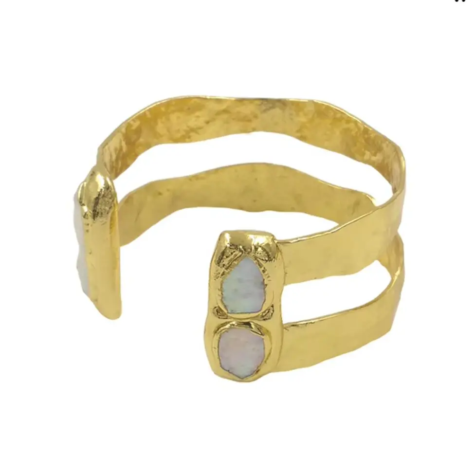 

WT-B656 WKT 2025 Attractive Style Stone And Pearl 18K Gold Plated Adjustable Bangle Beautiful Jewelry Supplies Accessory