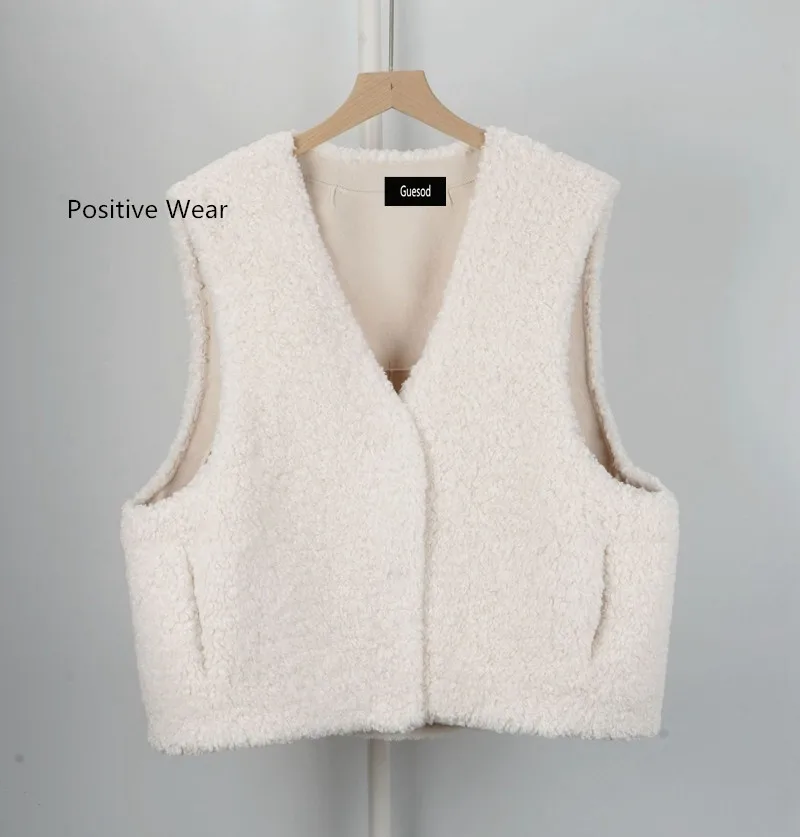 Guesod Women Tank Top 2024 Winter Korean Double Sided Wearing Furry Coat Female Outerwear White Tank Outwear New Arrival