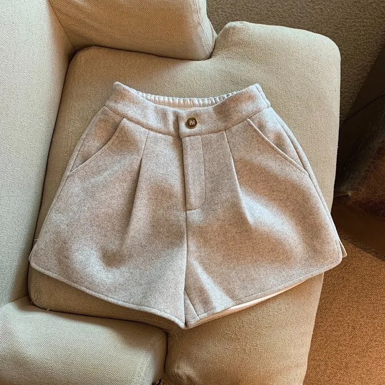 Damen-Shorts aus dicker Wolle mit weitem Bein, Herbst-Winter, neue High-Waist-Shorts, locker geschnitten, gerade geschnitten, Bootcut-Shorts, lässige Oberbekleidung – Detail 7