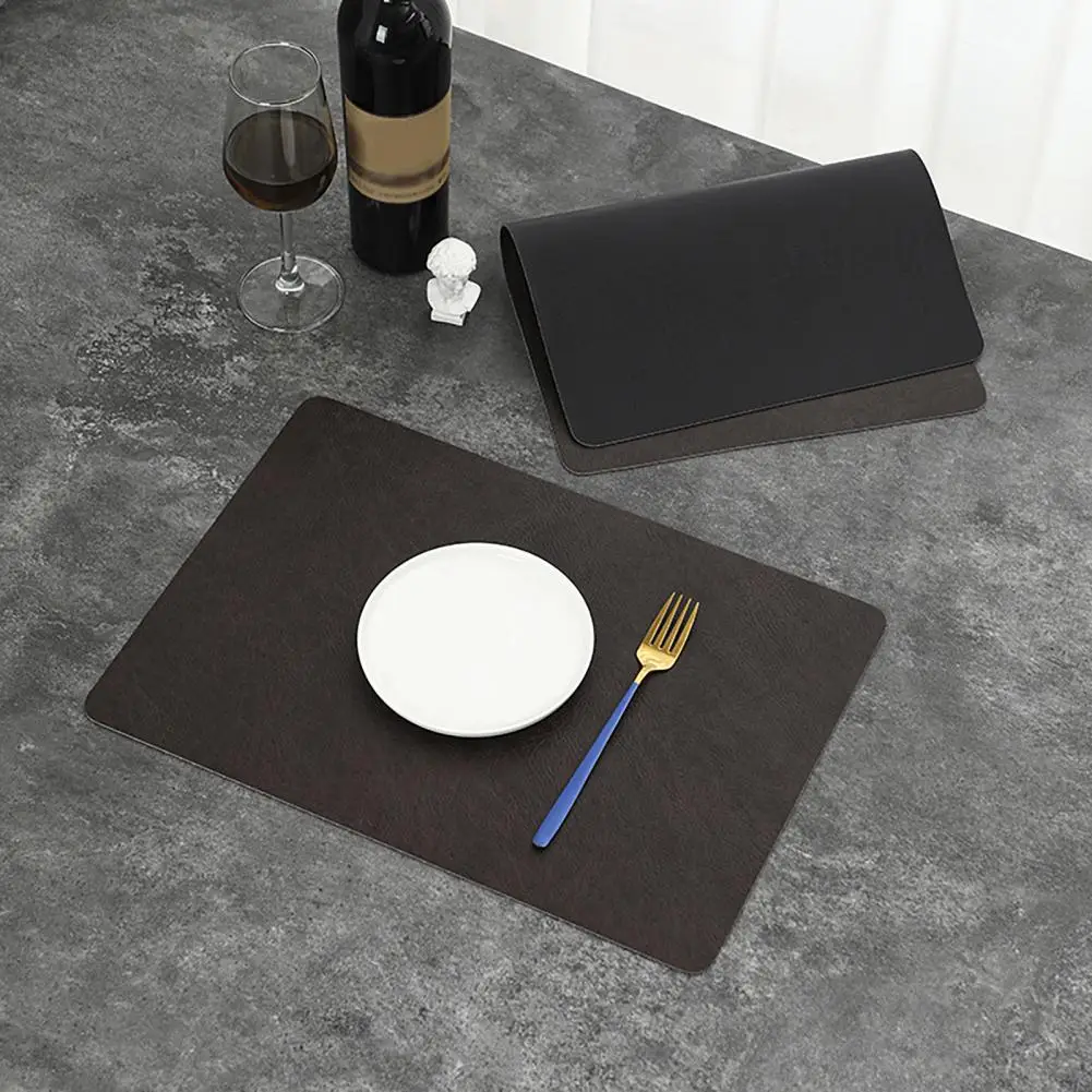 Scratch-resistant Placemat Elegant Faux Leather Placemat Set Heat-insulated Table Decor for Dining Easy to Clean Waterproof