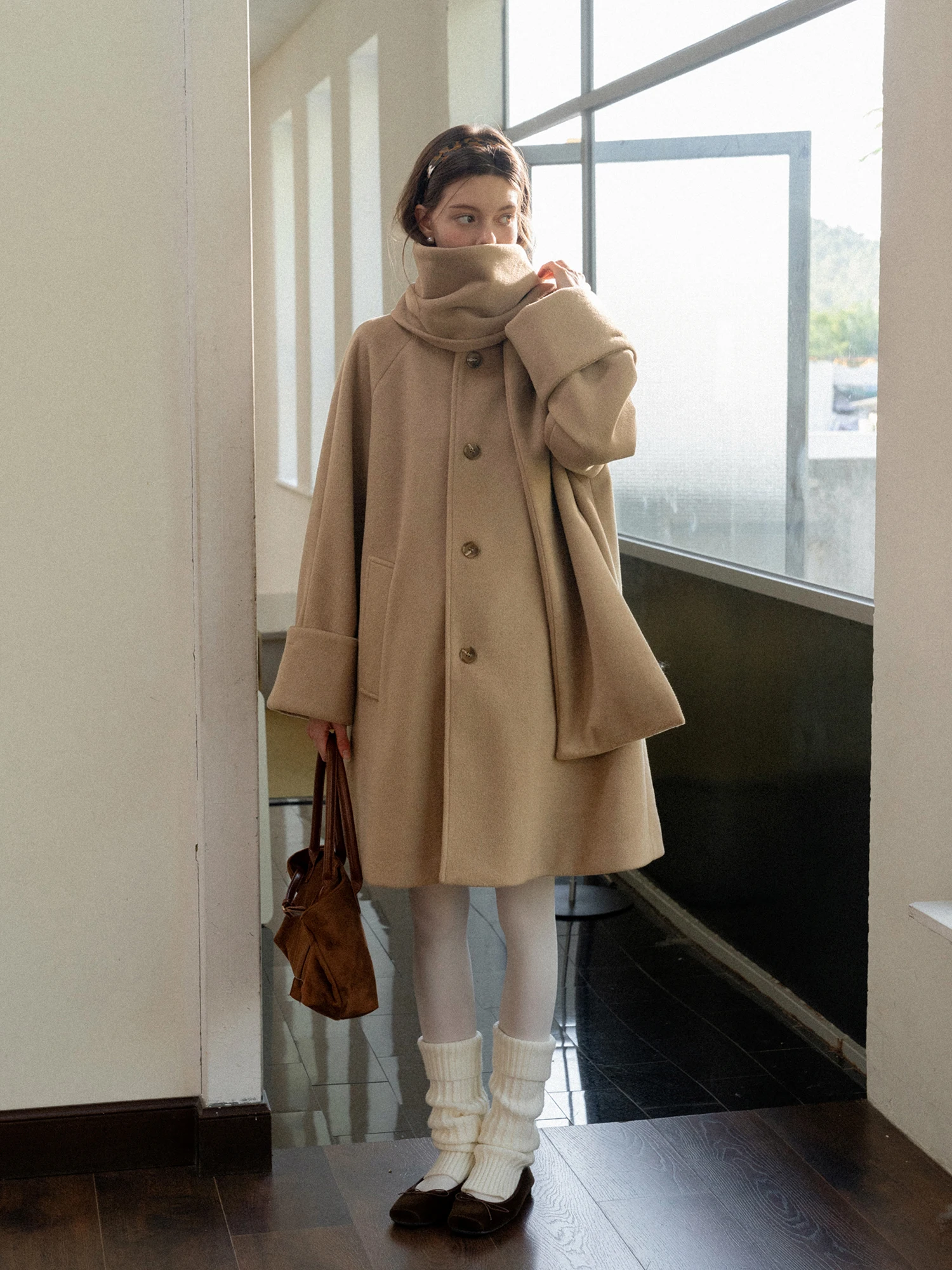 

Eggka Korean Style Stand Collar Mid-Length Woolen Coat Women's Khaki Elegance Coat with Scarf Top Thick Winter Coat Pure Color