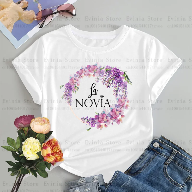 Women garland La Novia Spain Inscriptions Team Bride Femme Wedding Shower T-Shirt Girl Bachelorette Hen Party T Shirts