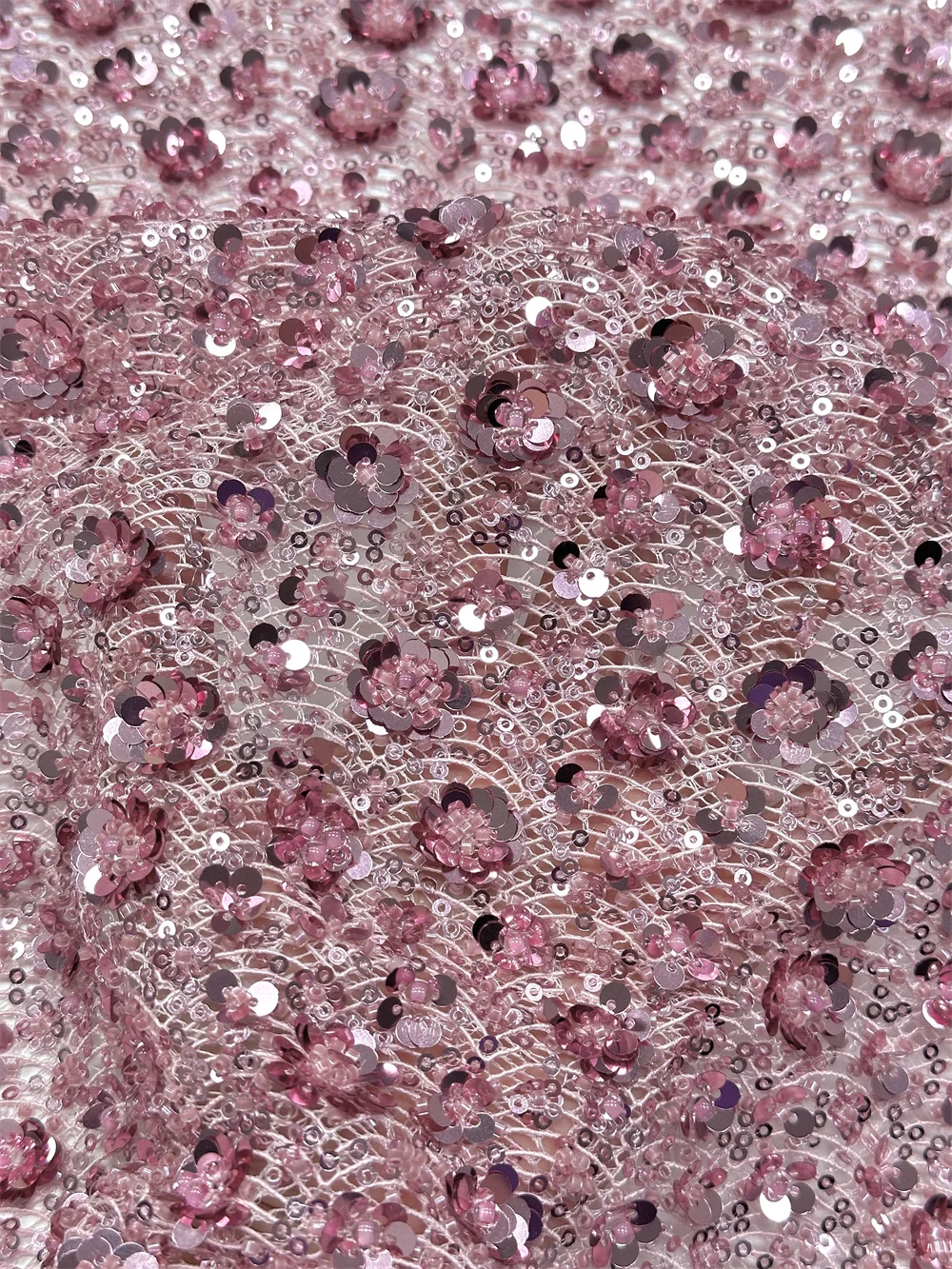 

New Pink Color Latest Africa Embroidered Tulle Net Fabric Luxury Beads High Quality Luxury Sequins Net Lace Evening Party Dress