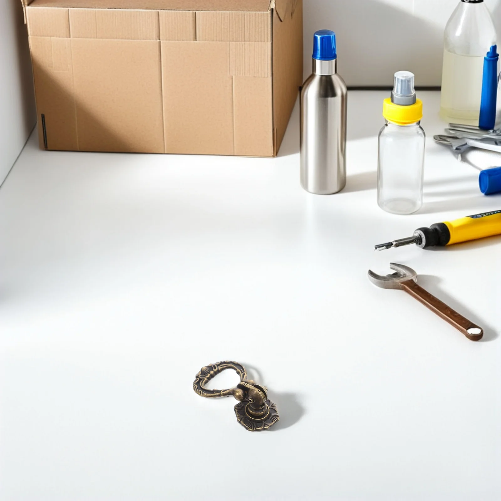 

4Pcs Vintage Cabinet Handles Single Hole Zinc Alloy Drawer Pulls for Dressers Wardrobe Furniture Retro Style Decorative Drawer