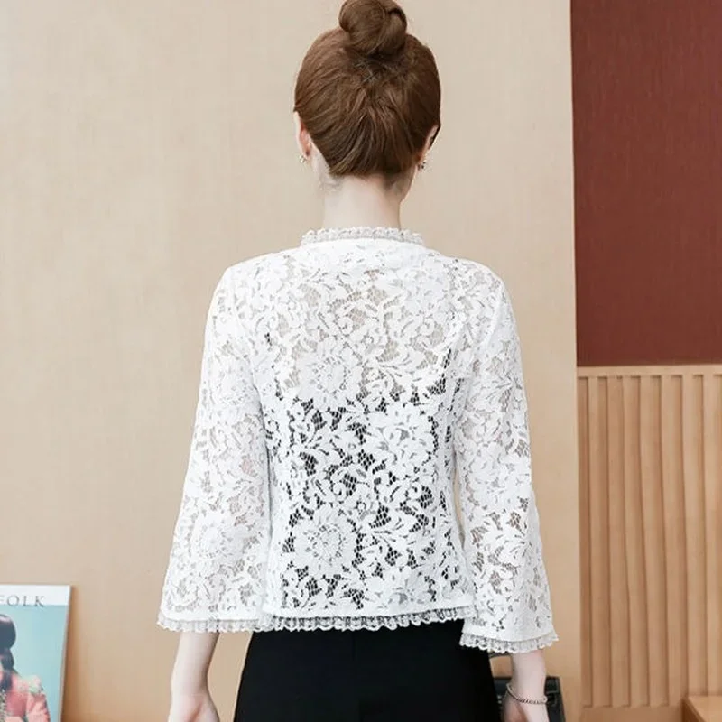 Top in pizzo da donna protezione solare giacca corta Cardigan in pizzo primavera ed estate coreano sottile Plus Size perlina scava fuori scialle