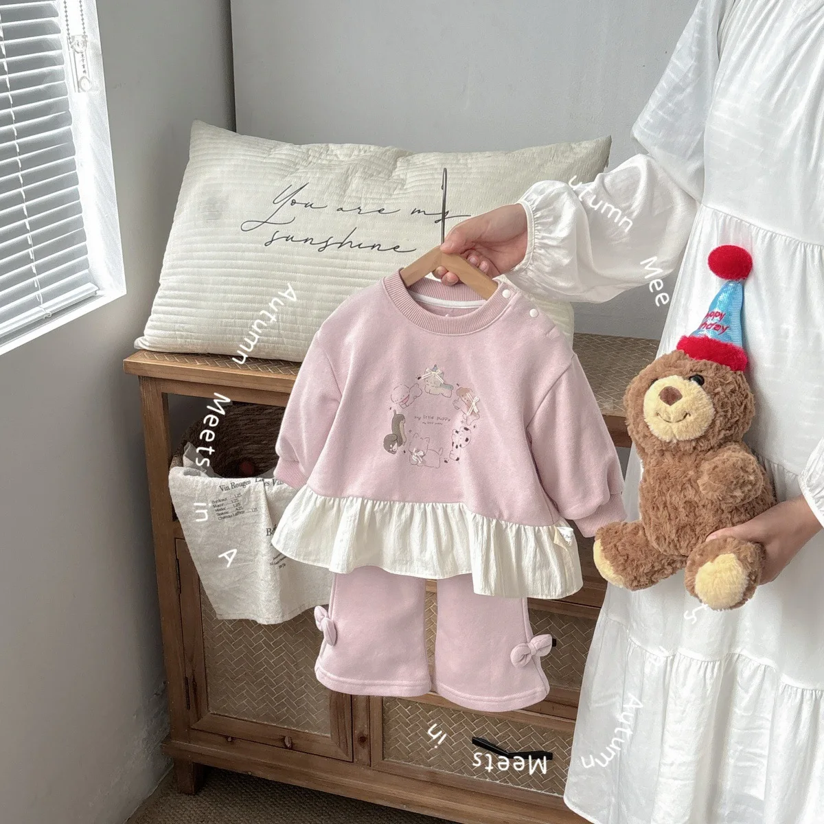 

Autumn Children's Two-piece Set Round Neck Long Sleeve Lace Trim Infant Baby Girls Top Butterfly Bow Toddler Girls Sweatpants