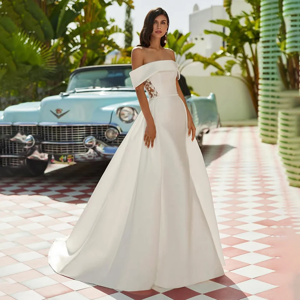 Vestido de novia bohemio de encaje satinado con cuello barco, vestido de novia de alta calidad con botones en la espalda, vestido de fiesta nupcial con tren desmontable hecho a medida