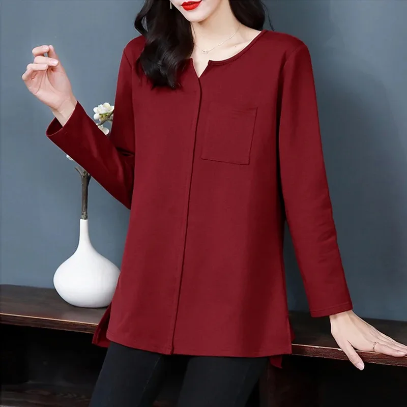 

Женская черная блузка свободного кроя с круглым вырезом, длинными рукавами и разрезом по низу, повседневная