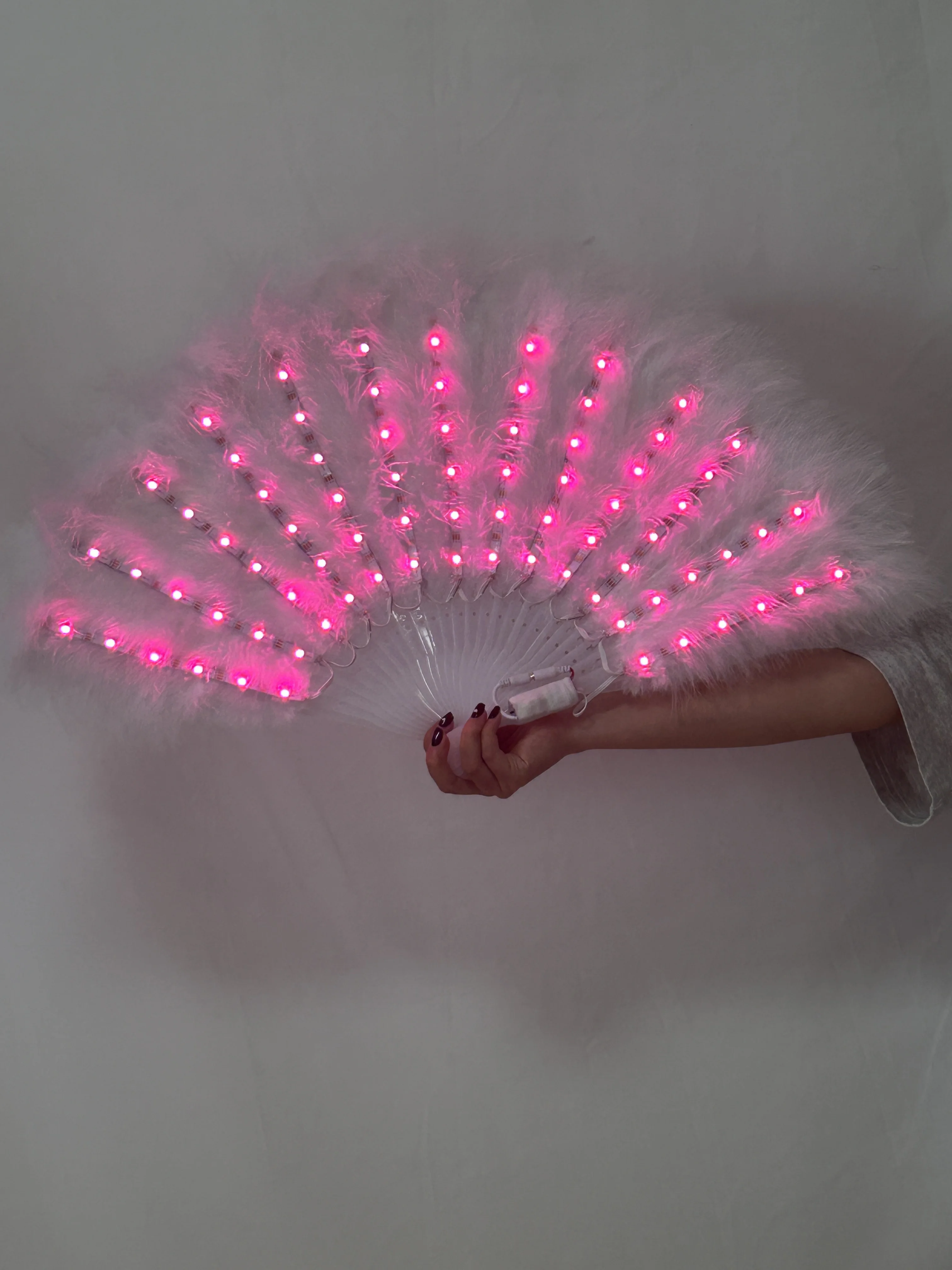 Right Hand Fan LED Lighting White Feather Fan 40*70cm Stage Performance Character Props Portrait Shooting Costume Matching Props