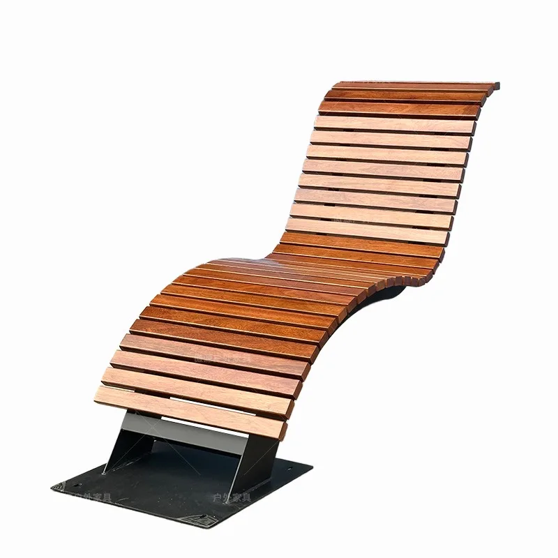 Outdoor metal lounge chair, courtyard bed and breakfast scenic leisure bench