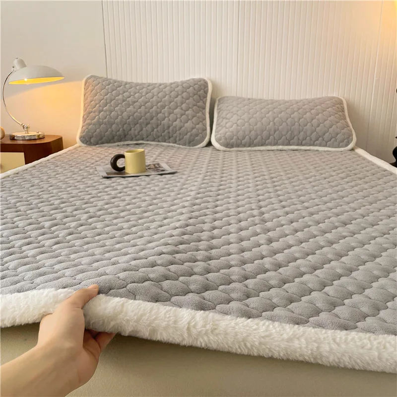 

2024 New Class A Solid Color Milk Fleece Bed Mattress Autumn and Winter Thickened Warm Mattress Plain Mattress
