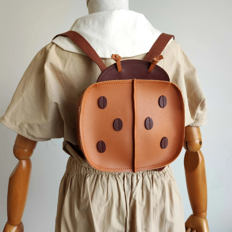 Beetle Backpack – Idealny plecak dla dzieci, który łączy styl i funkcjonalność